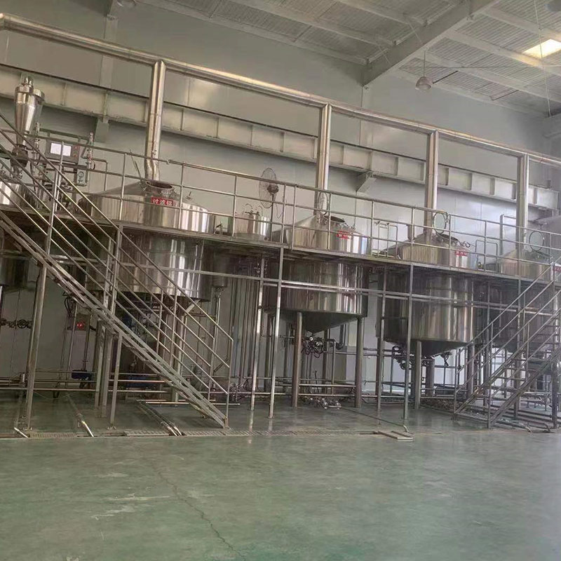黑水精酿啤酒设备厂—平面布置、设备设计、制造、调试、培训等一条龙服务_COPY
